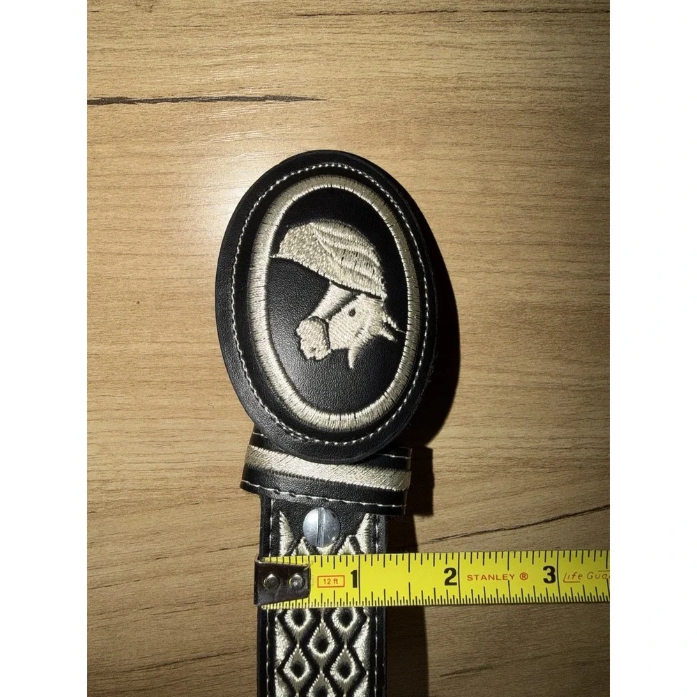 Vintage Leather Mexican Belt  Size 26 YAC  BLACK AND WHITE Pony Horse Bronco